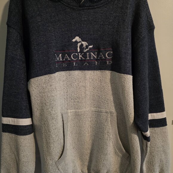 Macinack Island Hooded Sweatshirt Women's / Men's XXL - Picture 2 of 3